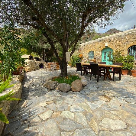 Natura Cottages Makrýgialos Eksteriør bilde