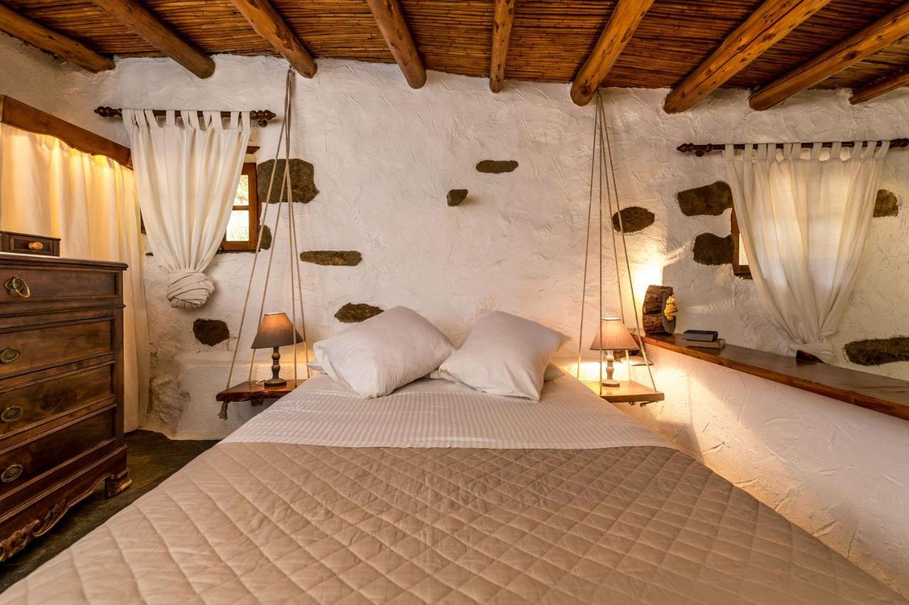 Natura Cottages Makrýgialos Eksteriør bilde