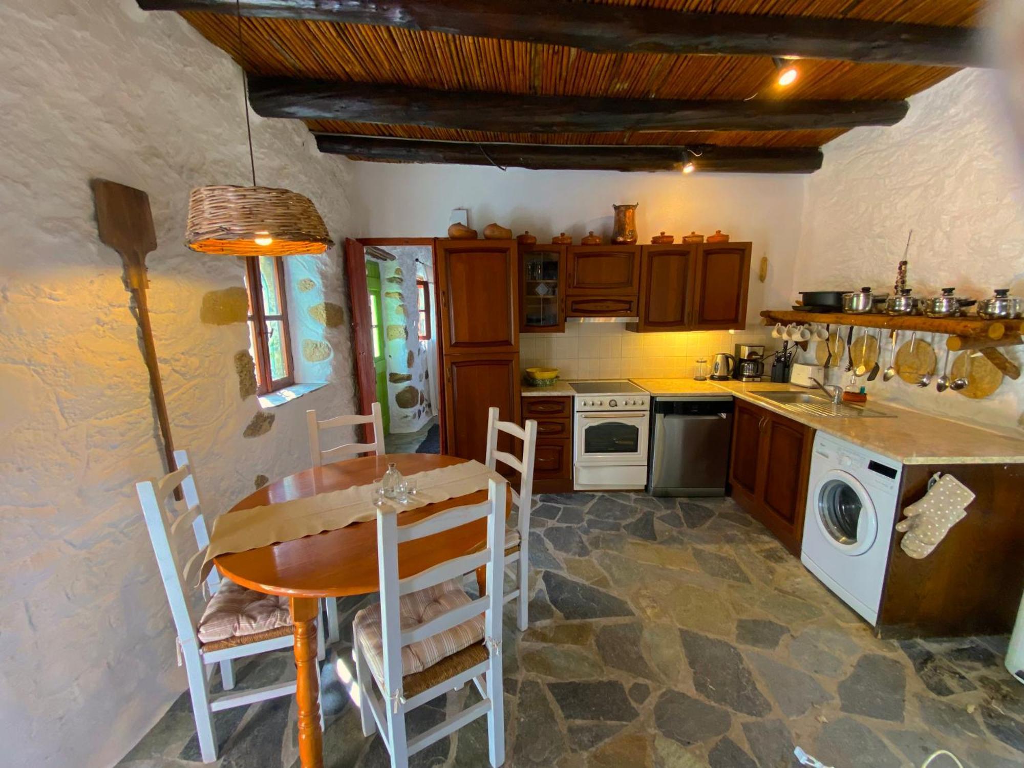Natura Cottages Makrýgialos Eksteriør bilde